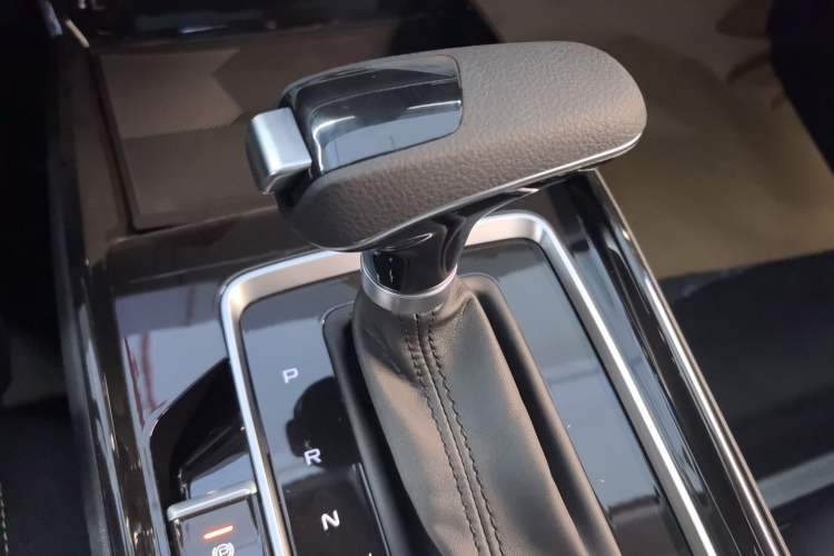 Used Bestune B70 2025 Dragon Edition 1.5T Quality Enjoyment Model