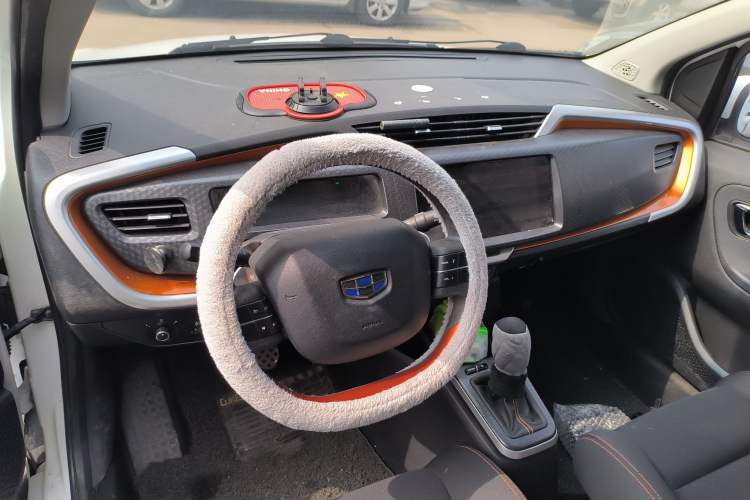 Used Geely Auto Vision X1 2017 1.3L Automatic Fun Edition