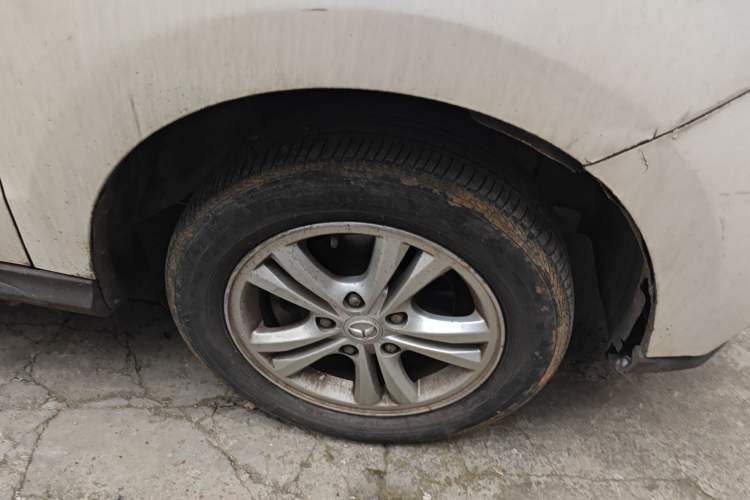 Used HYOSOW H3 2017 1.5L Manual Comfort Sunroof Version