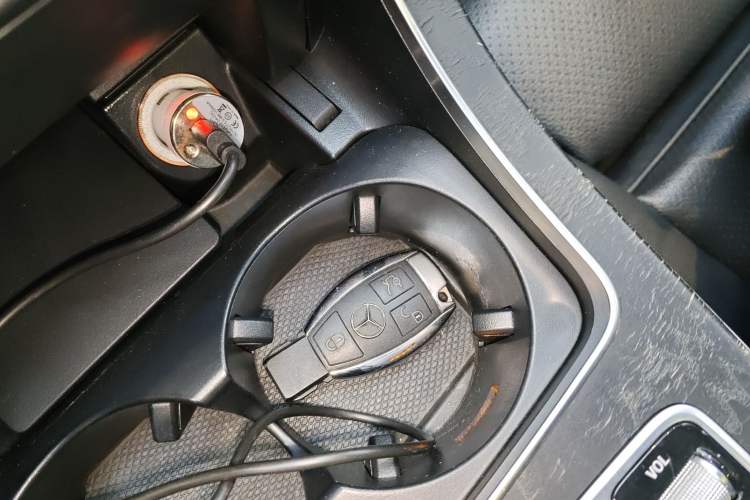 Used Mercedes-Benz C-Class 2017 Facelift C 200 L 4MATIC Sport Edition
