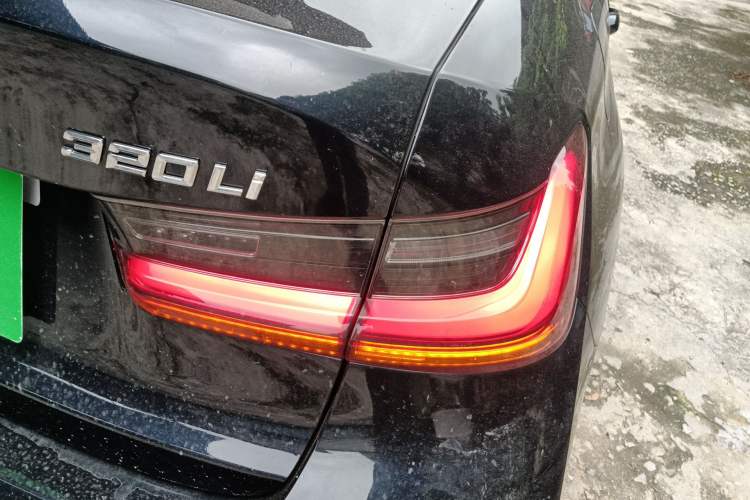 Used BMW 3 Series 2023 320Li M Sport Package Right Rear Taillight