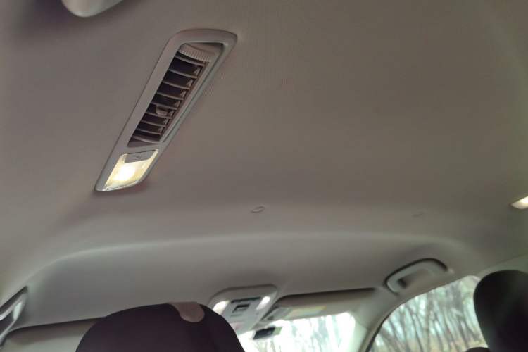 Used Toyota Highlander 2022 Dual-Engine 2.5L Two-Wheel Drive Elite Edition 5 Seats