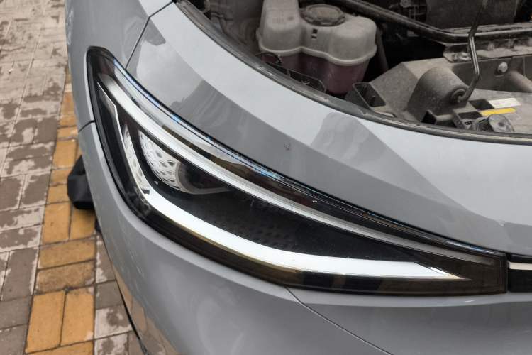 Used Volkswagen ID.4 CROZZ 2021 Long-Range PURE+ Two-Wheel Drive Version