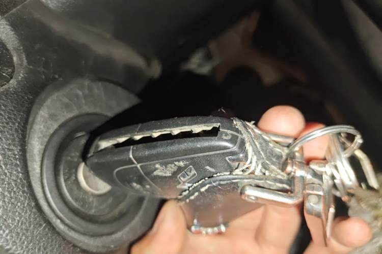 Used Wuling Hongguang S3 2018 1.5L Manual Comfort Model China V Standard Vehicle Key