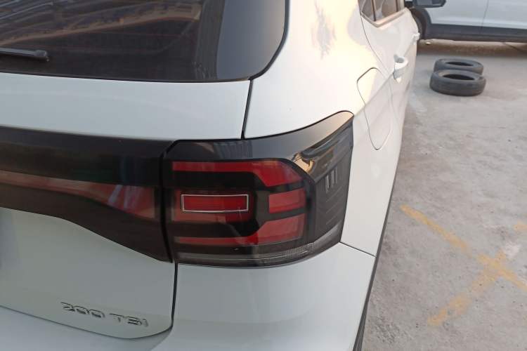 Used Volkswagen Tacqua 2023 200TSI DSG Joy-Connect Edition
