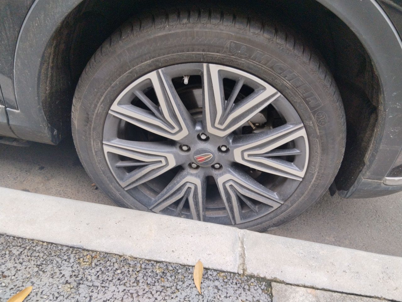 Hongqi HS5 2022 2.0T Smart Connect Flagship All-Wheel-Drive Version - Chinese Trim Xiang — снимка 8