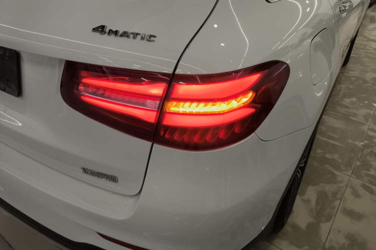 Used Mercedes-Benz GLC 2018 Facelift GLC 200 4MATIC
