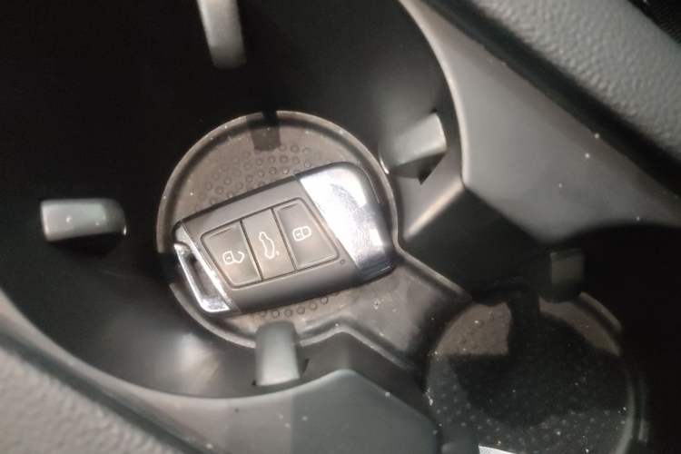 Used Volkswagen FAW-Volkswagen CC 2024 Estate Car 380TSI Hunter's Heart Edition
