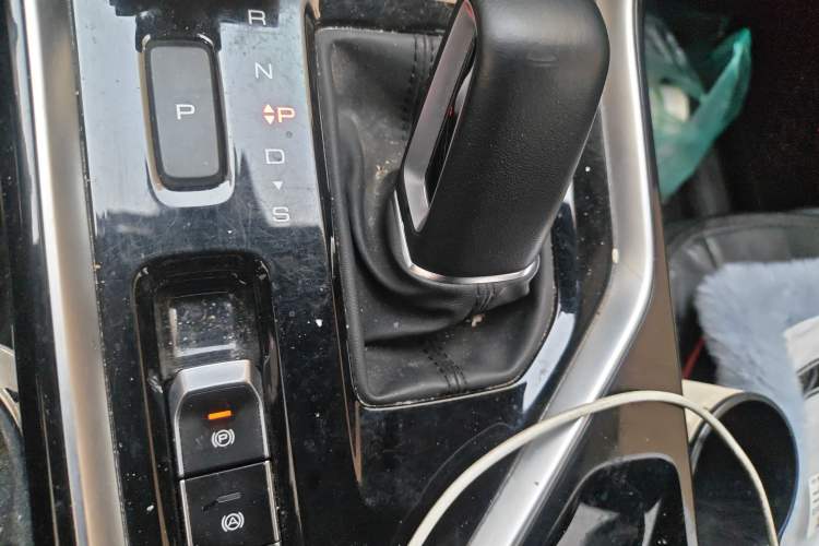 Used Wuling Asta 2022 2.0L DHT Electric Power Version