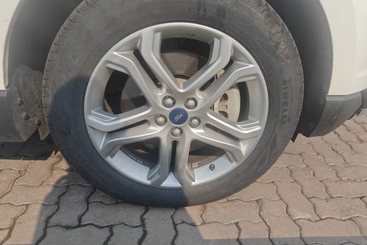 Used Ford Edge 2018 EcoBoost 245 Two-Wheel-Drive Titanium 7-Seater China V Standard
