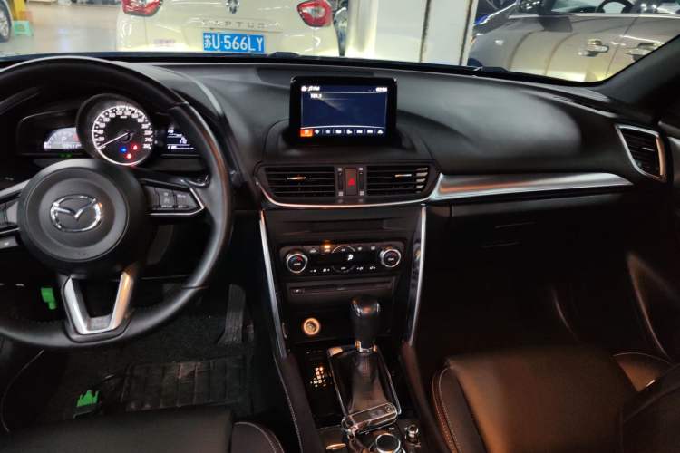 Used Mazda CX-4 2018 2.0L Automatic Two-Wheel Drive Blue Sky Luxury Edition