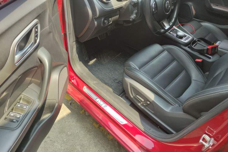 Used MG 6 New Energy 2018 45T E-DRIVE Intelligent Drive Hybrid PILOT Super Internet Edition Driver Seat