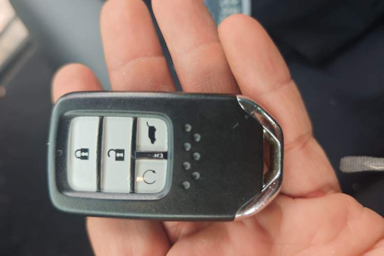 Used Honda UR-V 2017 370TURBO Four-Wheel Drive Prestige Edition China V Vehicle Key