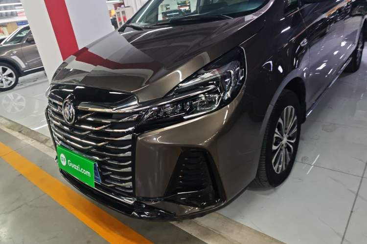 Used Buick GL8 2023 Land Executive Class Smart Enjoyment Model
