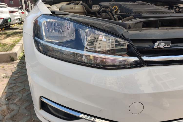 Used Volkswagen Golf 2018 230TSI Automatic Luxury Version