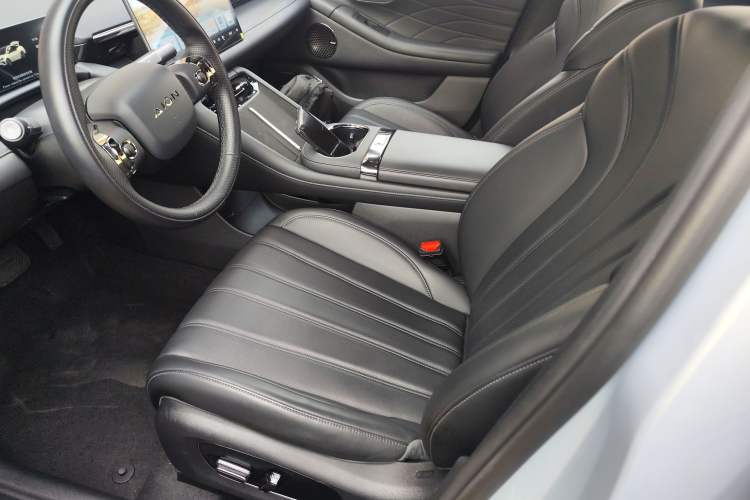 Used AION RT 2025 650 LiDAR Edition Left Front Seat