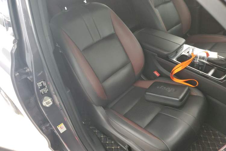 Used GAC Trumpchi GS8 2020 GS8S 390T Two-Wheel Drive Luxury Smart Connectivity Version