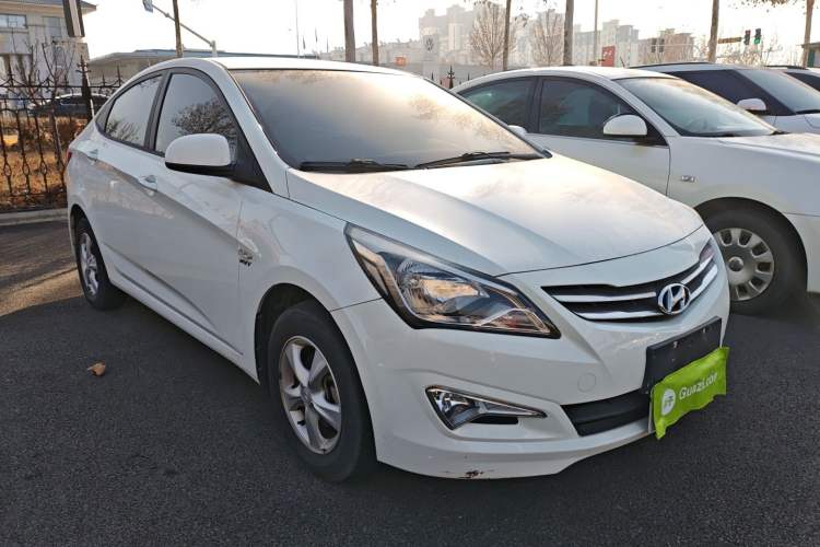 Used Hyundai Verna (older generation) 2014 1.4L Automatic Smart GLS