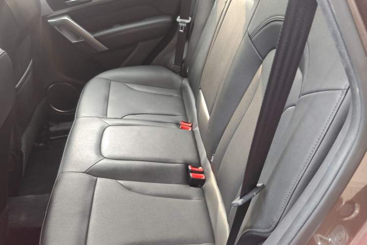 Used Haval H2 2017 Red-Label 1.5T Manual Two-Wheel-Drive Elite Model