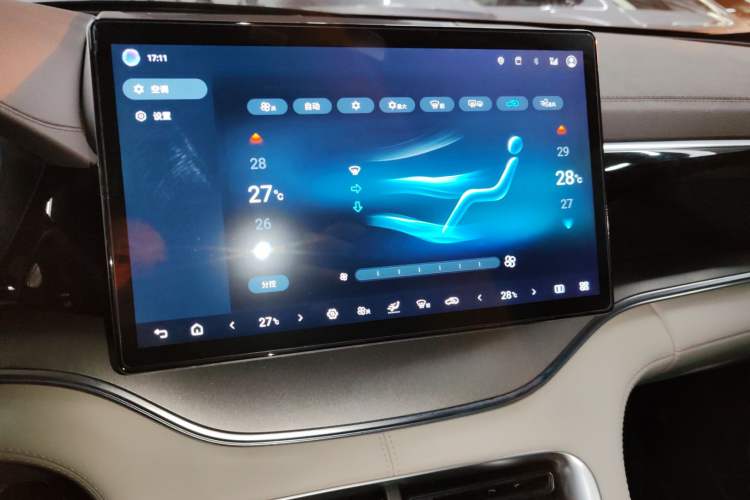 Used BYD Song PLUS New Energy 2025 DM-i 112KM Prestige Model
