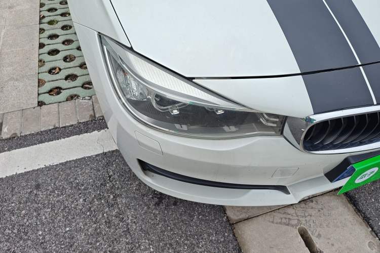 Used BMW 3 Series GT 2013 320i Leading Model
