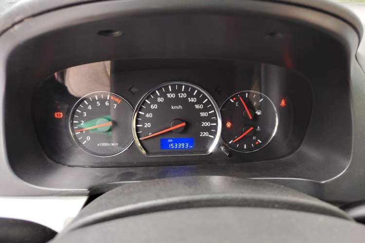 Used Changan Alsvin V5 2012 1.5L Manual Dream Edition