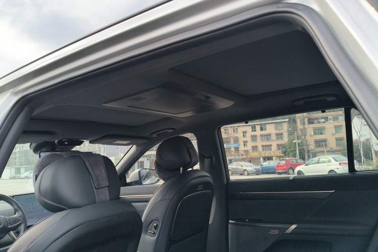 Used Dongfeng eπ eπ008 2025 210 Ultra LikeYi Edition 5-Seater
