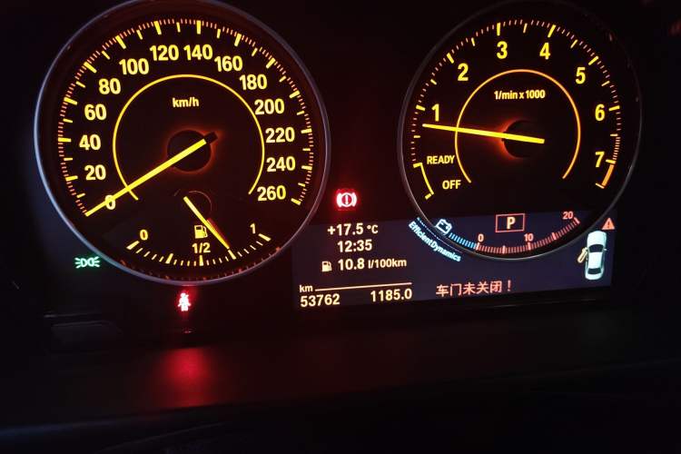 Used BMW 2 Series 2014 M235i Odometer Close Up