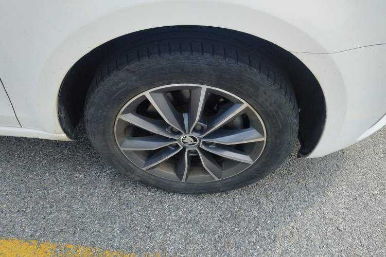 Used Skoda Octavia 2017 1.6L Automatic Chuanxing Edition