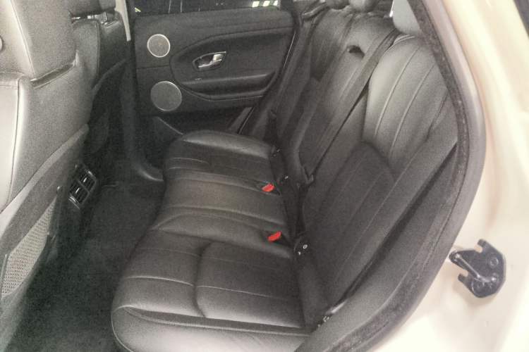 Used Land Rover Range Rover Evoque 2017 2.0T PURE Style Edition
