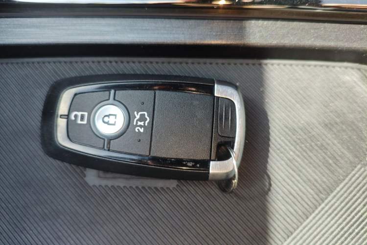 Used Ford Mondeo 2024 2.0T E-Hybrid Sport Edition ST-Line
