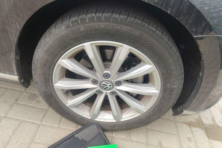 Used Volkswagen Magotan 2019 330TSI DSG Leading Edition China V Standard
