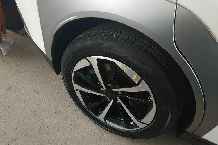 Used AION Y 2023 Plus 510 Smart Edition