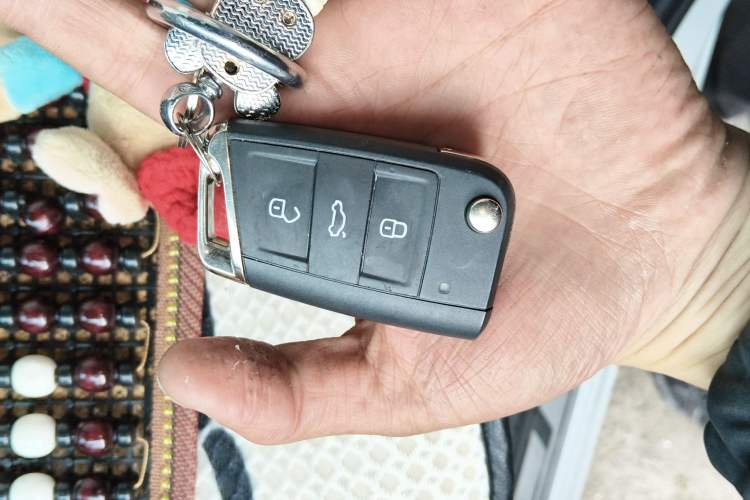 Used Volkswagen Lavida 2023 300TSI DSG Full-Comfort Edition
