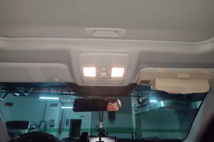 Used Mazda 3 Axela 2014 Hatchback 1.5L Automatic Luxury Model