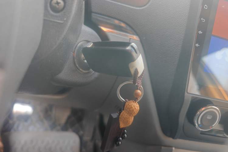 Used Geely Auto Classic Emgrand 2013 Sedan 1.5L Manual Entry-Level Model