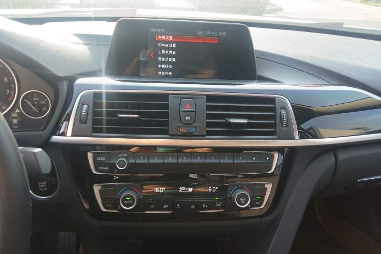 Used BMW 3 Series 2018 320Li Fashion Model
