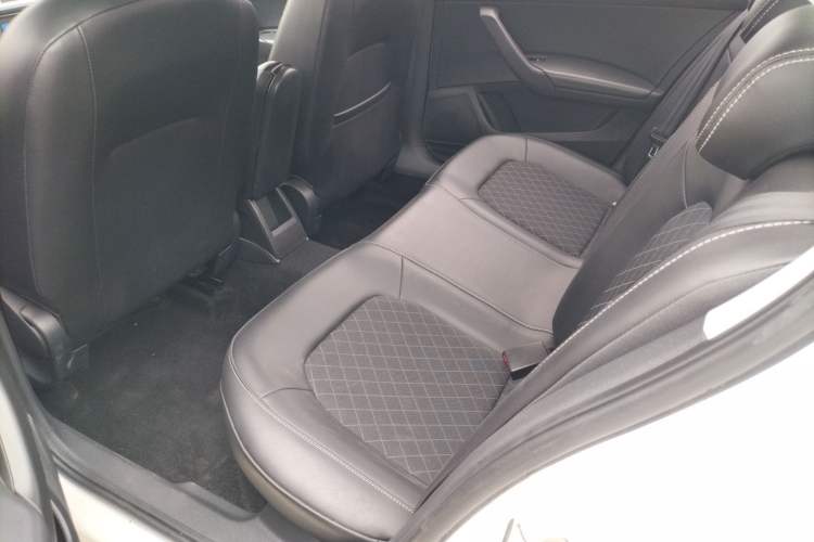 Used Skoda Rapid 2019 1.5L Automatic Comfort Edition China VI Standard