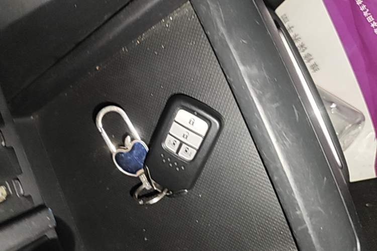 Used Honda Odyssey 2015 Revised 2.4L Luxury Edition
