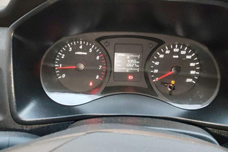 Used Wuling Hongguang PLUS 2019 1.5T Manual Standard Edition 5 Seats