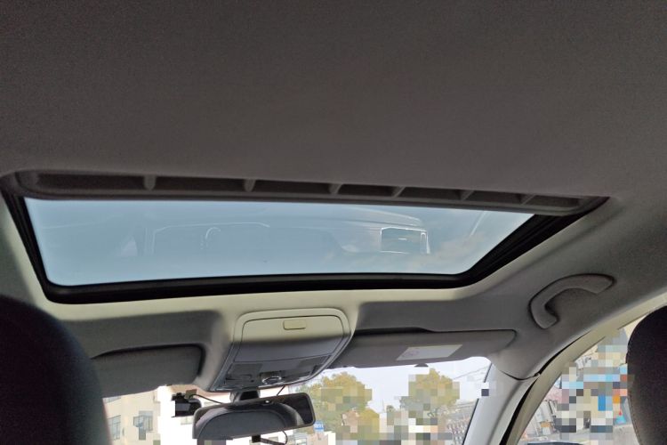 Used Volkswagen Passat 2016 330TSI DSG Luxury Edition Headliner