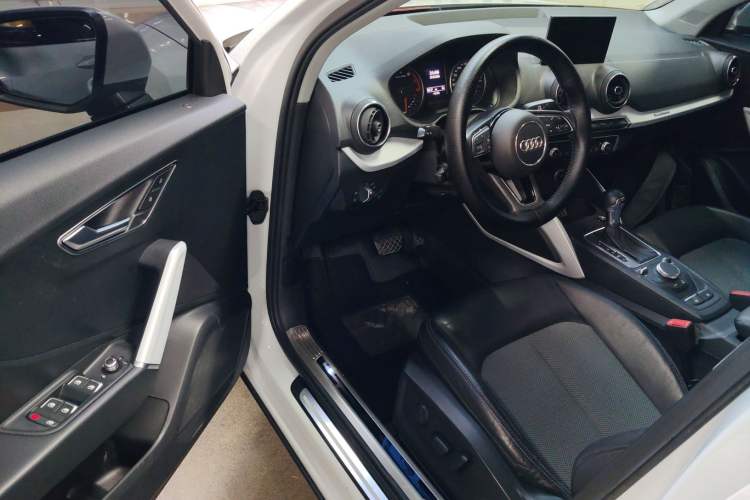 Used Audi Q2L 2018 35 TFSI Fashion Elegant Version China V
