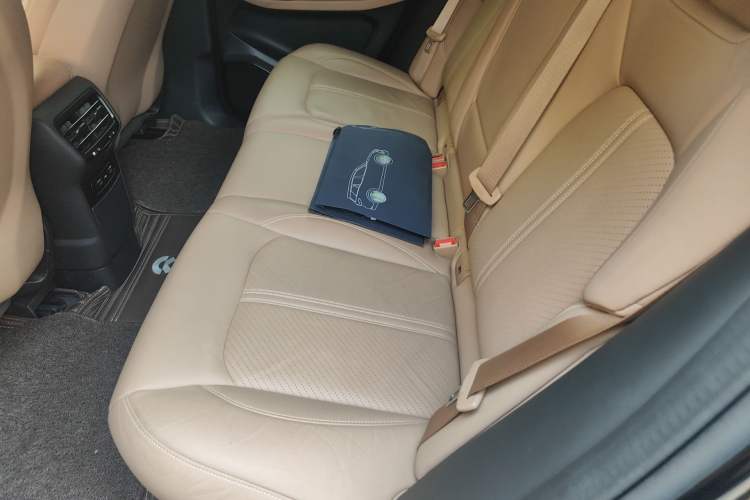 Used Nio ES6 2019 420 km Sport Version
