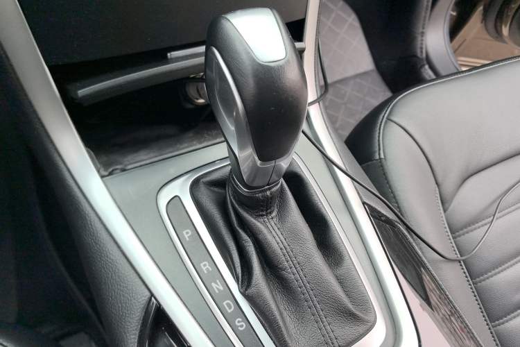 Used Ford Edge 2017 EcoBoost 245 Two-Drive Platinum Edition 5 Seats