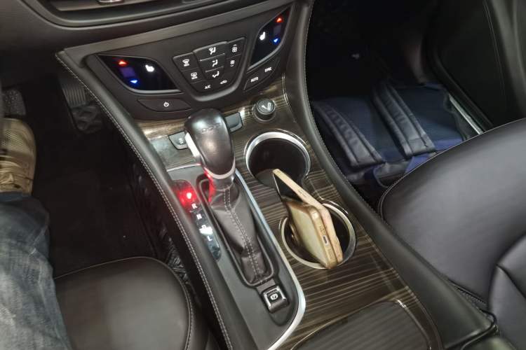 Used Buick Envision 2020 20T Two-Wheel Drive Elite Version
