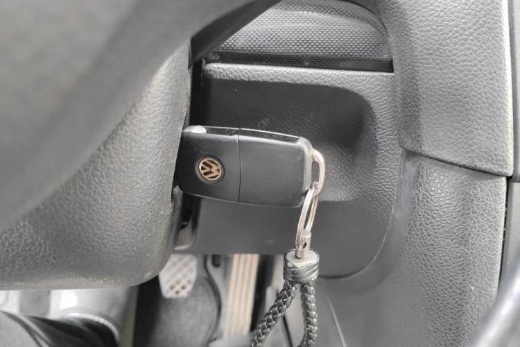 Used Volkswagen Golf 2012 1.6 Manual Comfort Edition
