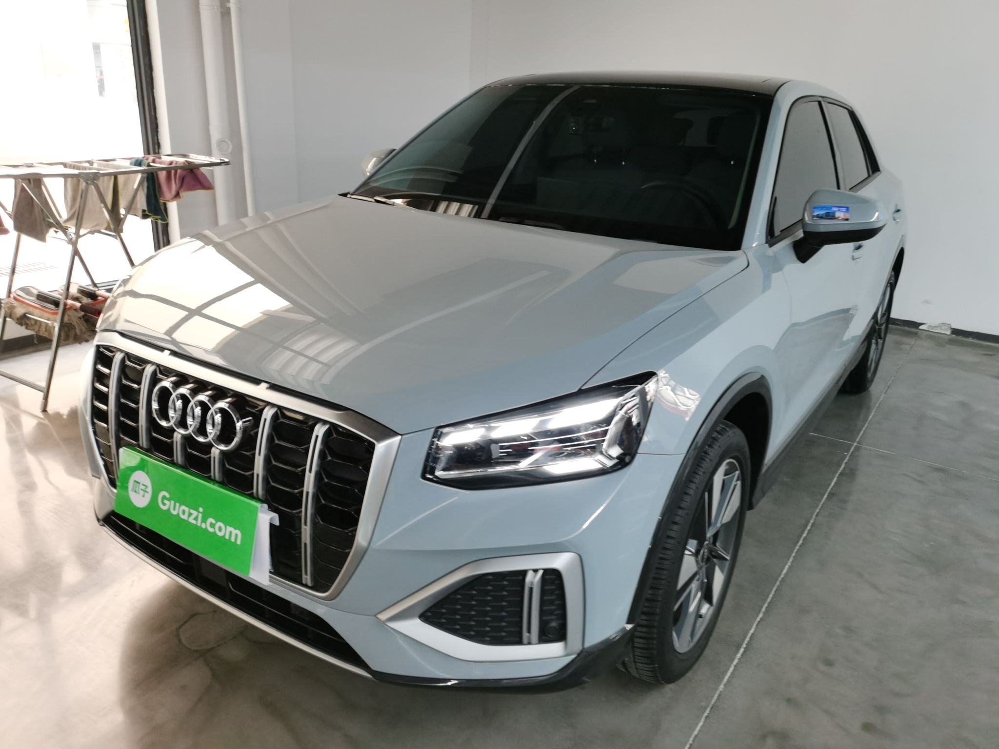 Parte inferior delantera