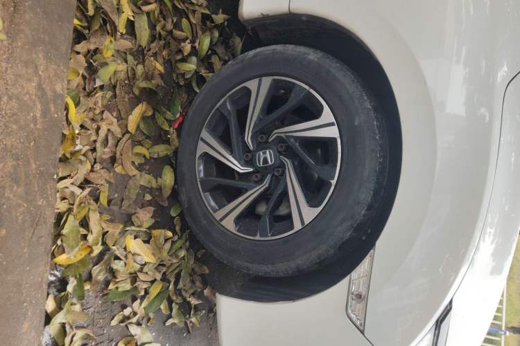 Used Honda Civic 2016 220TURBO Manual Luxury Edition
