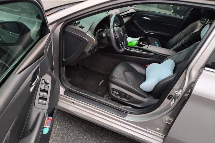 Used Toyota Avalon 2022 2.0L Luxury Edition
