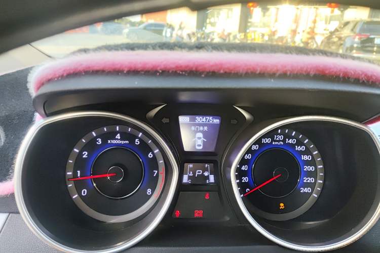 Used Hyundai Elantra (5th Generation / Langdong) 2016 1.6L Automatic Prestige Model